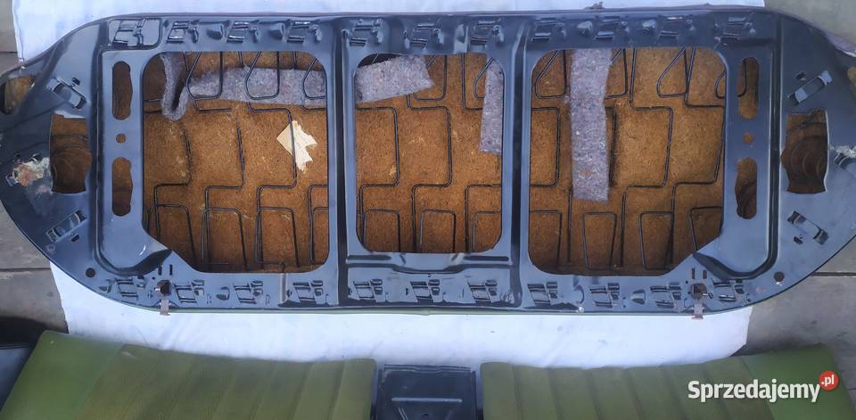 Mercedes W123 kanapa tył zielona 2seria dolnośląskie Łagiewniki