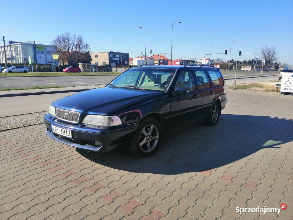 Volvo V70R AWD automat 250KM Motoryzacja Warszawa sprzedam