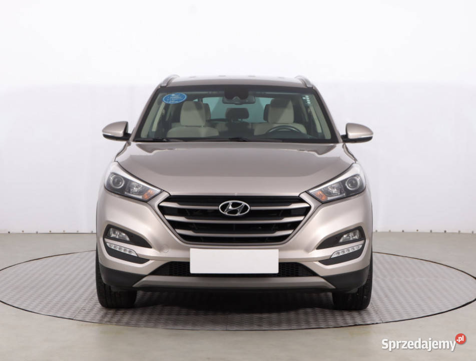 Hyundai Tucson 16 GDI Rok produkcji 2017 Piaseczno