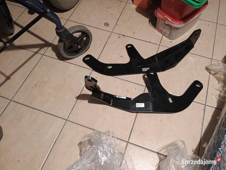Belka tylna ze wspornikami Kangoo IV Citan Belki zawieszenia Boguchwała