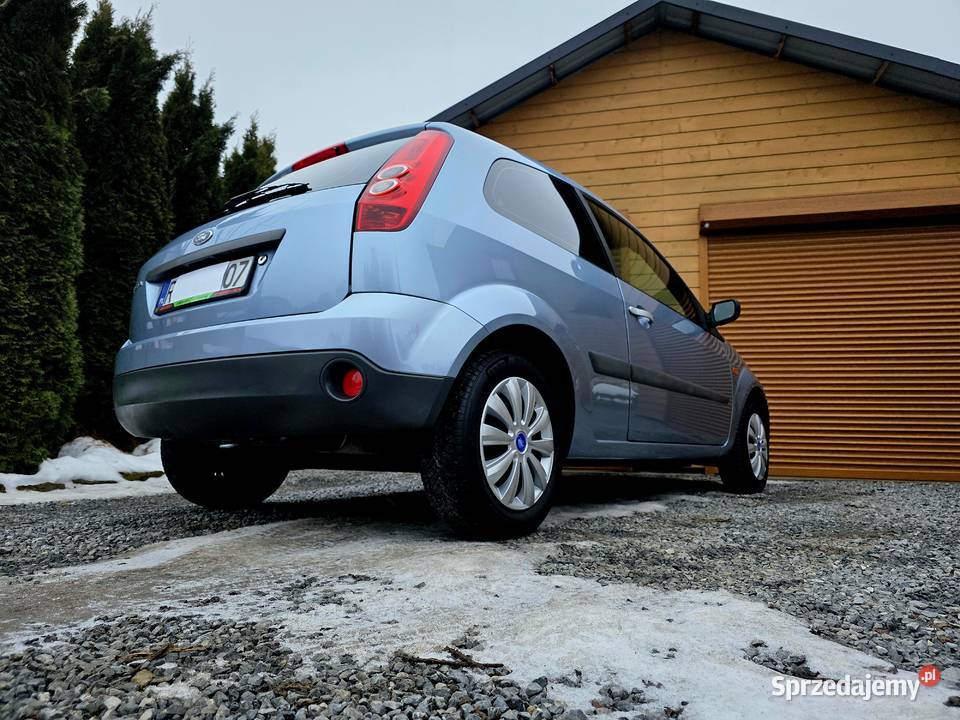 Ford Fiesta 2005r 13 BENZYNA Strzyżów sprzedam
