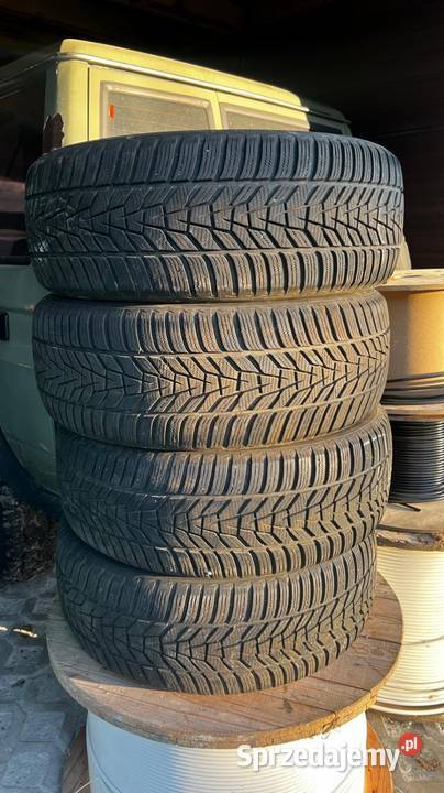 Sprzedam opony hankook winter icept Evo 3 x 235 Cieszyn
