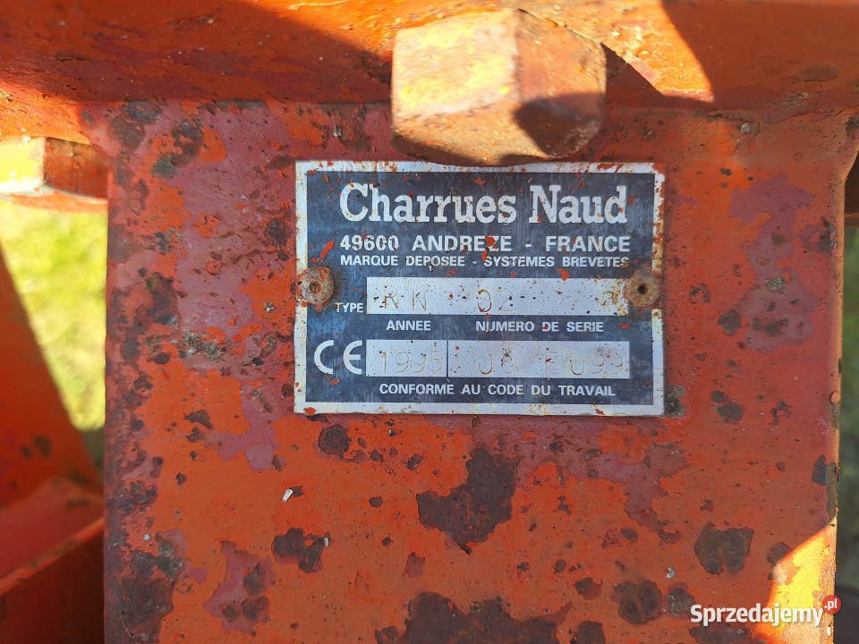 Pług obrotowy NAUD 49600 RN02