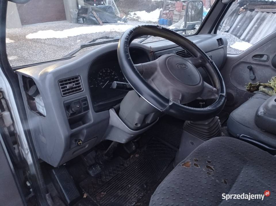 Błotnik przedni prawy i lewy biały Kia K2700 Kiełkowice sprzedam