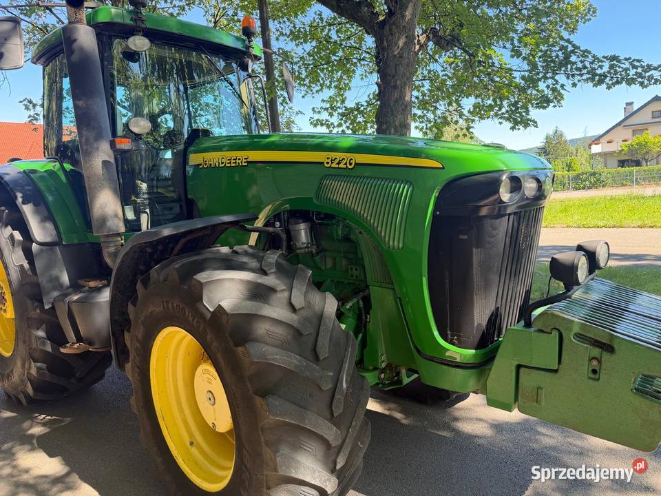 Ciągnik Rolniczy John Deere 8220 PowerShift Nowa Ruda
