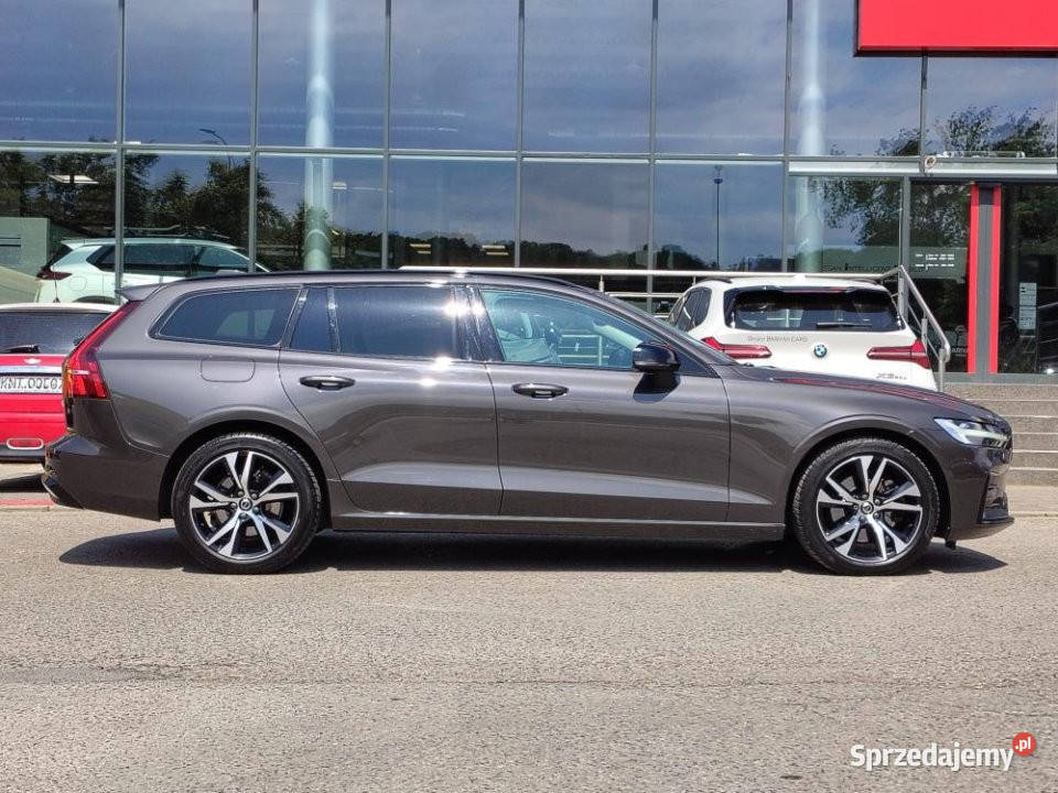Volvo V60 2023r kamera skóra el klapa FV23 małopolskie