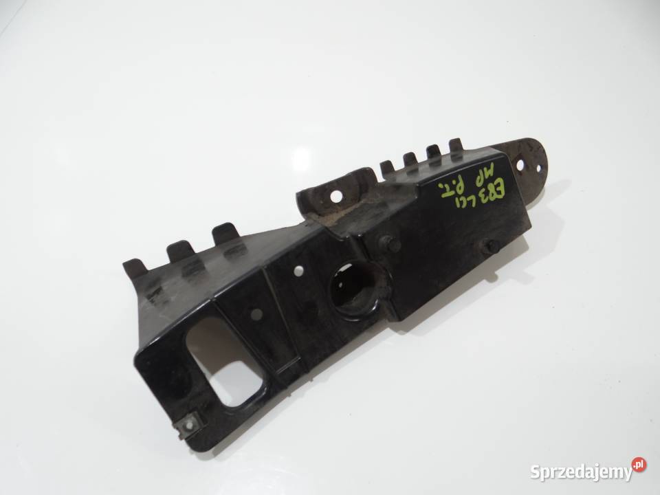 UCHWYT MOCOWANIE ZDERZAKA PRAWY TYŁ BMW X3 E83 osobowe Strzyżewice