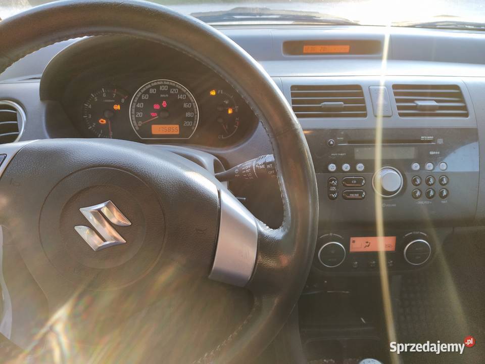 Suzuki Swift 13 MK6 5 drzwi sprawny LPG Rok produkcji 2007 Sulejówek sprzedam
