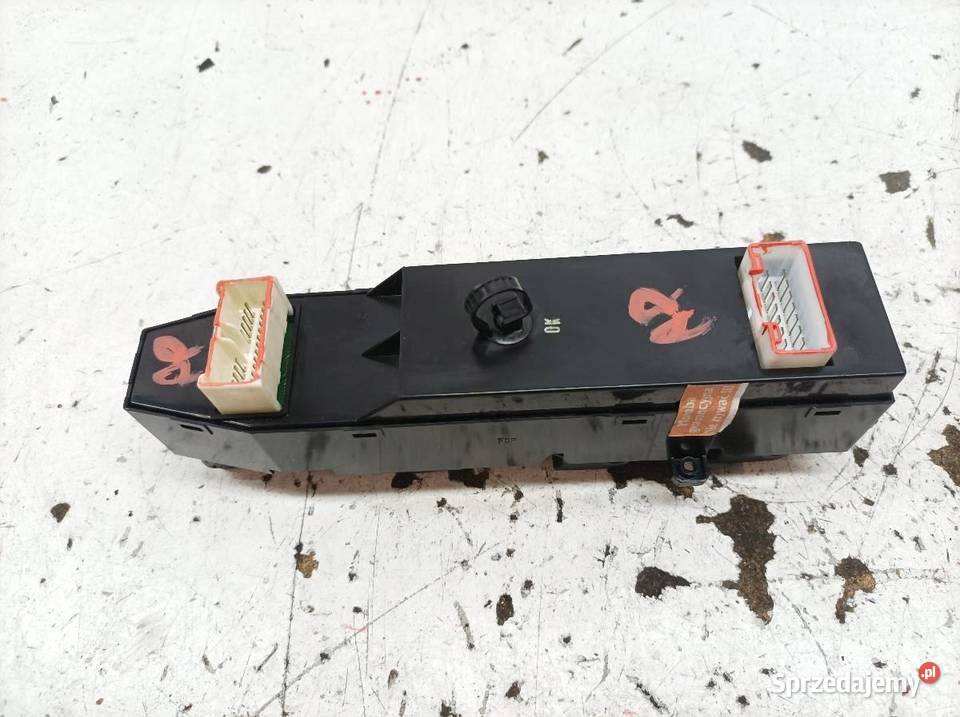 PRZEŁĄCZNIK SZYB 935703J551WK Hyundai ix55 I sprzedam