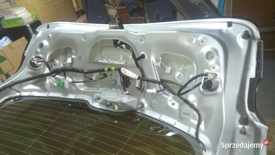 zameksilnik wycieraczek przycisk klapa HB Mazda Łask