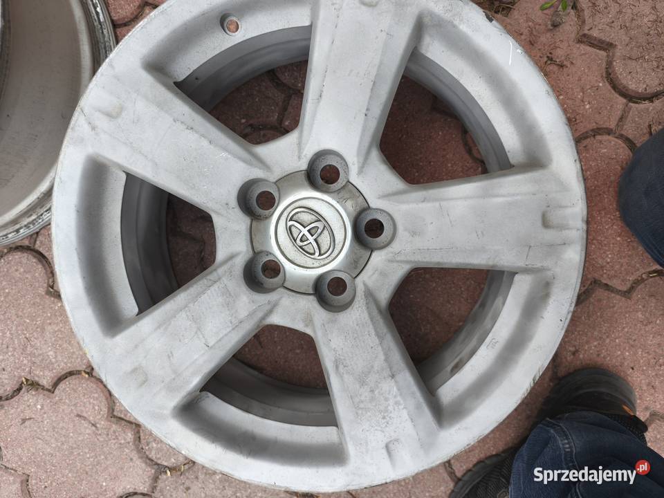 Alufelgi Toyota RAV4 17 Węgrów