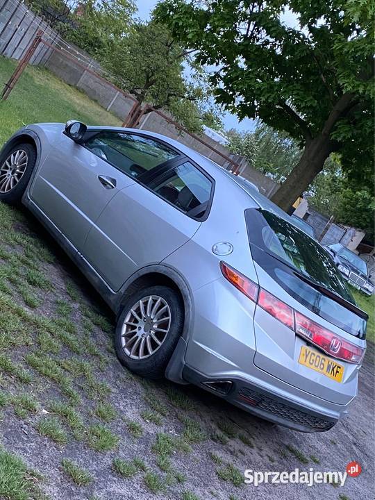 Honda civic 18 benzyna anglik 2006 v5c Honda Tomaszów Mazowiecki