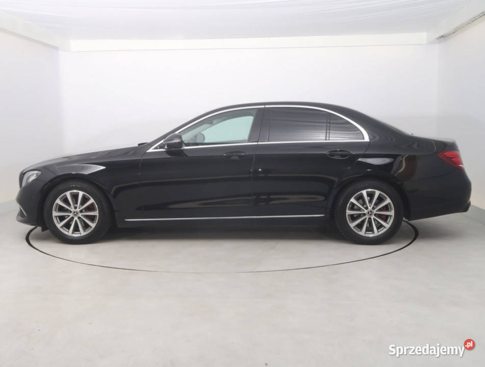 Mercedes E E 200 d radio