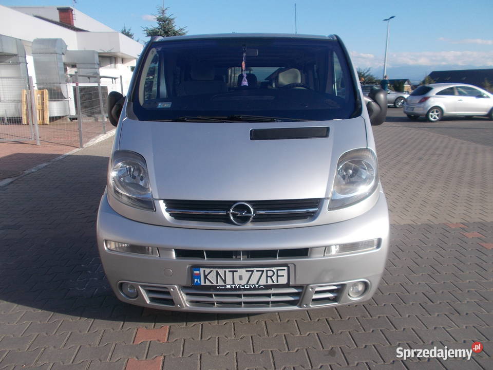 Opel Vivaro 25 tour 8 osobowy klimatyzacja 2 Nowy Targ sprzedam