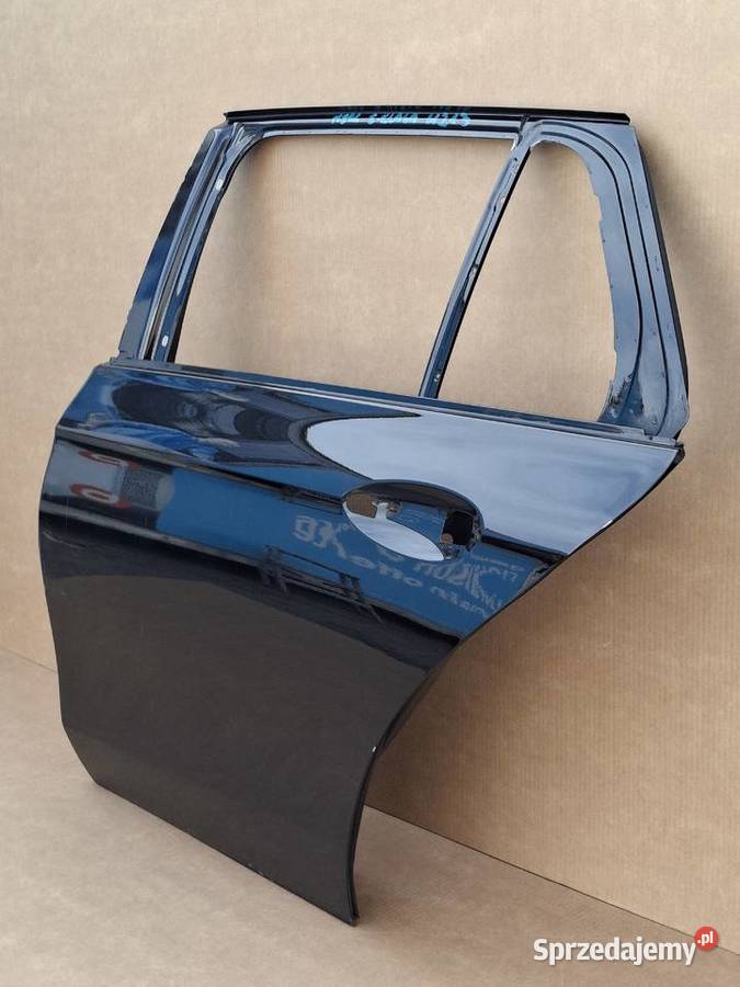 MERCEDES EKLASA W213 KOMBI DRZWI LEWY TYŁ LEWE Bieleń