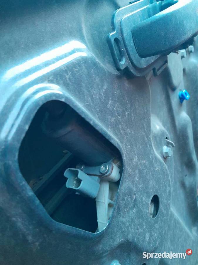 Drzwi prawy przód Nissan Micra k12 Rok produkcji 2005 wielkopolskie Poznań