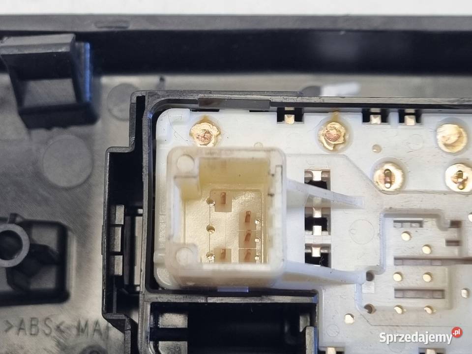 Toyota Auris II LEWY PRZEŁĄCZNIK TYLNEJ SZYBY Panele sterowania, przełączniki Rudka