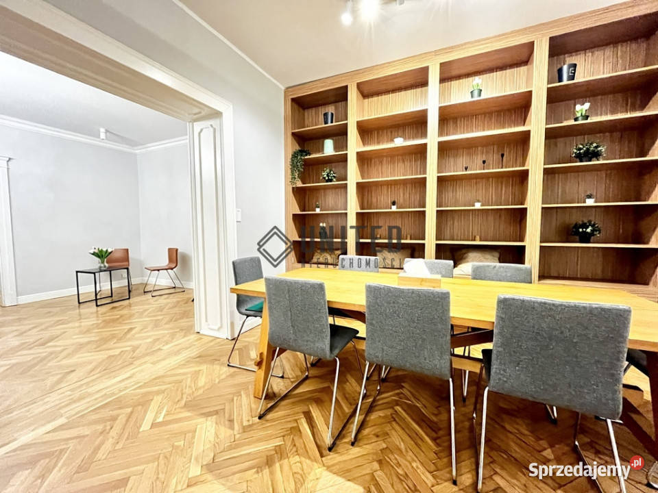 100 m 5 pokoi balkon kamienica ścisłe centrum oddzielna kuchnia dolnośląskie Wrocław