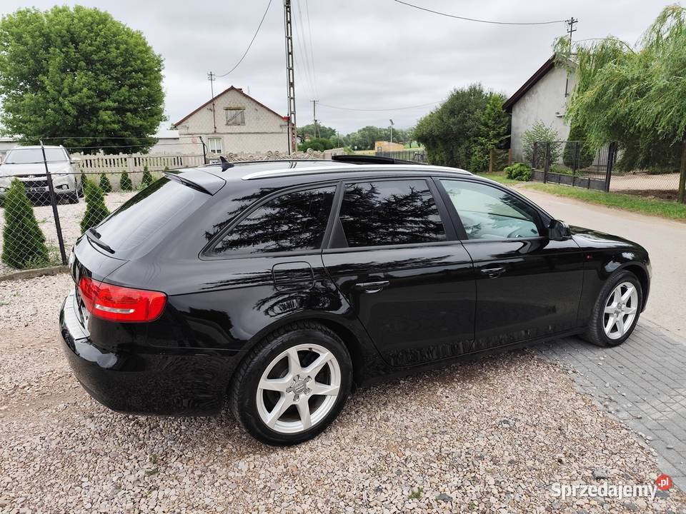AUDI A4 B8 140 PANORAMA Black Edition Strzegowo