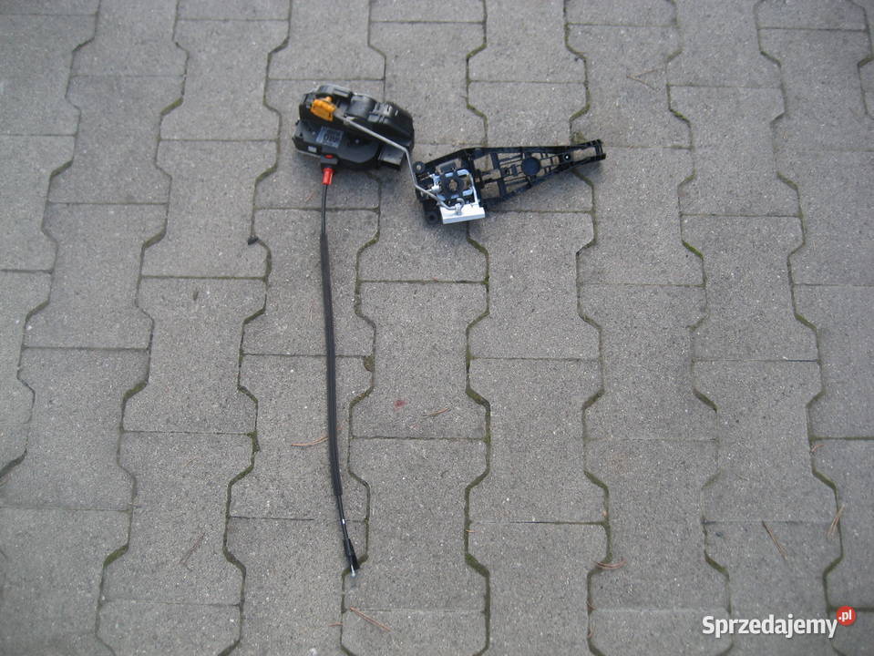opel mokka I a zamek drzwi tył prawy 13579548 MQ Rakoniewice