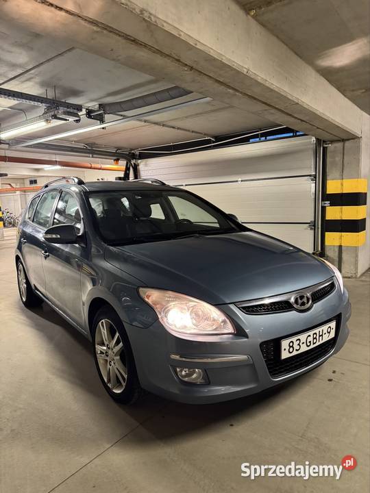 Hyundai i30 CW 2008 MP3