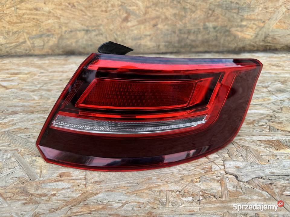 Lampa tył prawa rh Audi a3 8v4 lift 1620