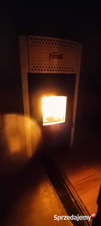 Ferroli salerno 18kw termokominek na pellet Raniżów