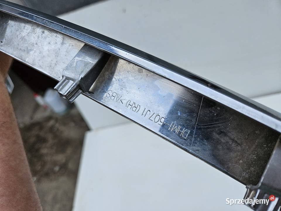 MAZDA 2 II LIFT LISTWA CHROM GRILLA ATRAPY PRAWY osobowe Międzychód
