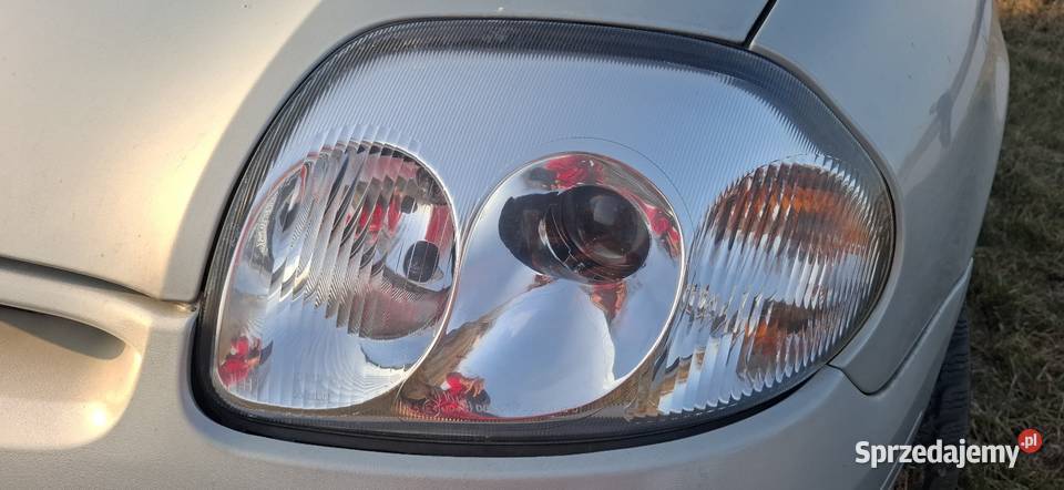 Clio II Thalia lampa lampy przód reflektor lewa Hańsk Pierwszy