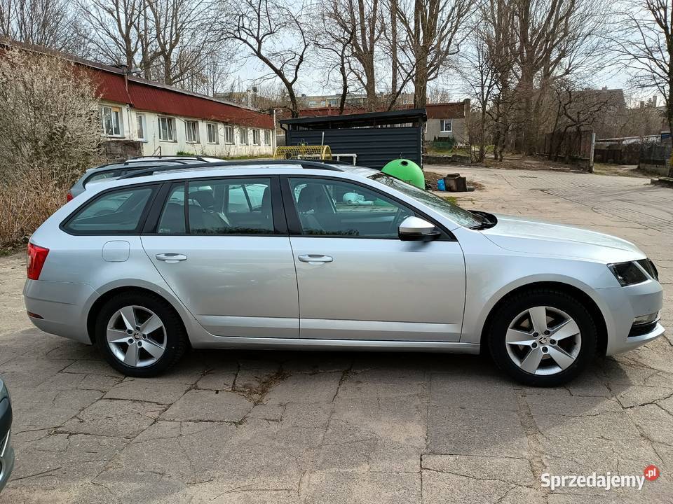 Skoda Octavia III Kombi pierwszy właściciel Rok produkcji 2019