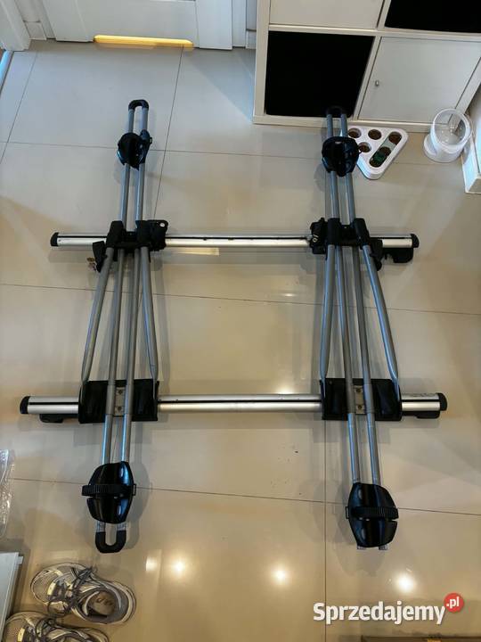 bagaznik rowerowy thule z belkami na relingi na