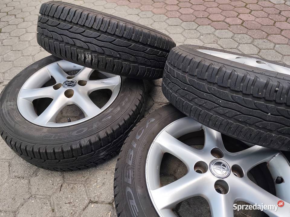 Oryginalne felgi toyota E12 koła toyota