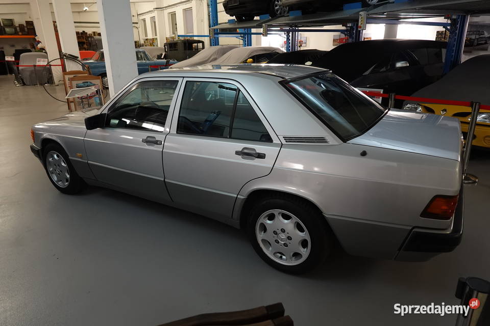 Mercedes 190E 20 benzyna stan bez korozji łódzkie