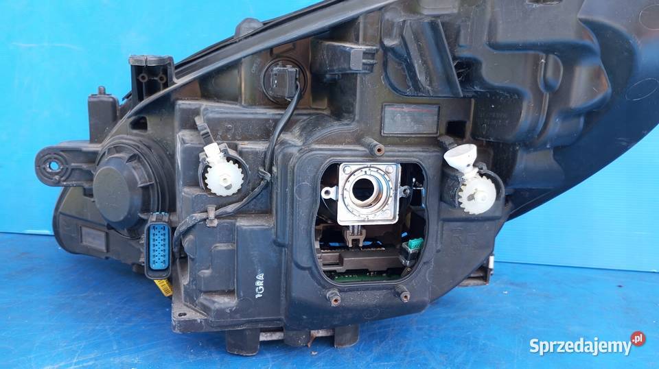 LAMPA REFLEKTOR PRAWY PRZÓD EU XENON OPEL MOKKA Nowy Tomyśl