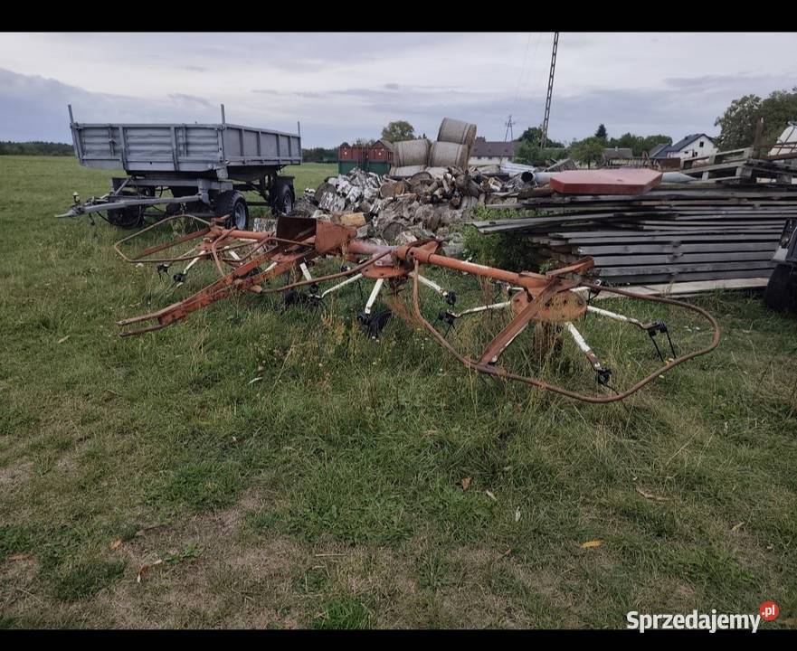 Przetrzasaczka DeutchFahr 4 m nieuszkodzony Zgrabiarki i przetrząsacze Jedlnia-Letnisko