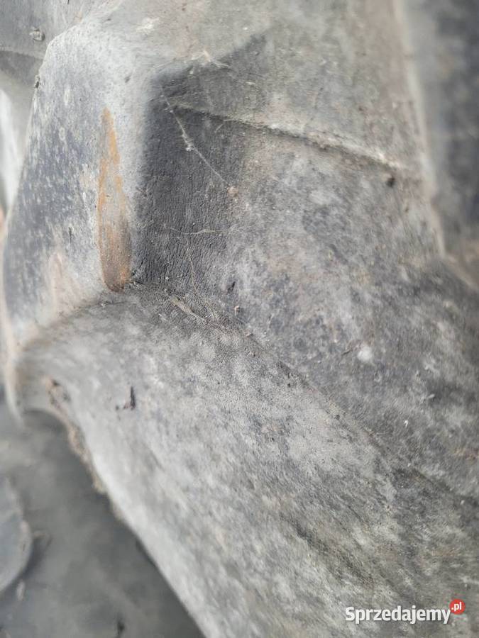 Opony 52085r 38 48070 r28 lubelskie