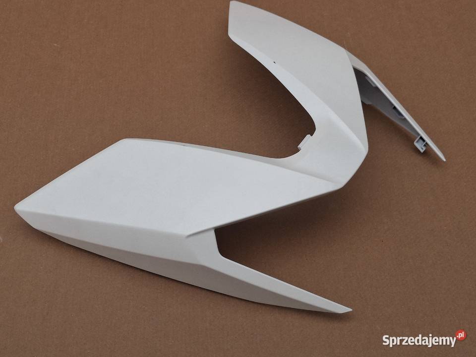 HONDA HORNET CB 750 2324 HORNET CZASZA CZACHA lubuskie Bieleń