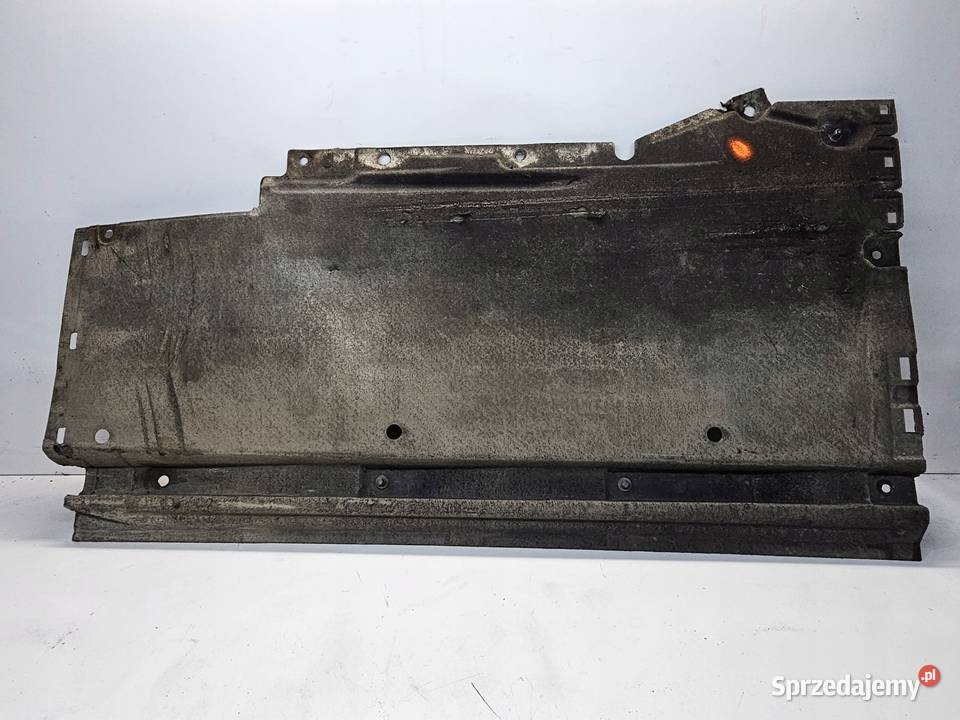 OSŁONA PODWOZIA LEWA AUDI A4 B9 A5 8W 8W0825207A Progi śląskie Przystajń