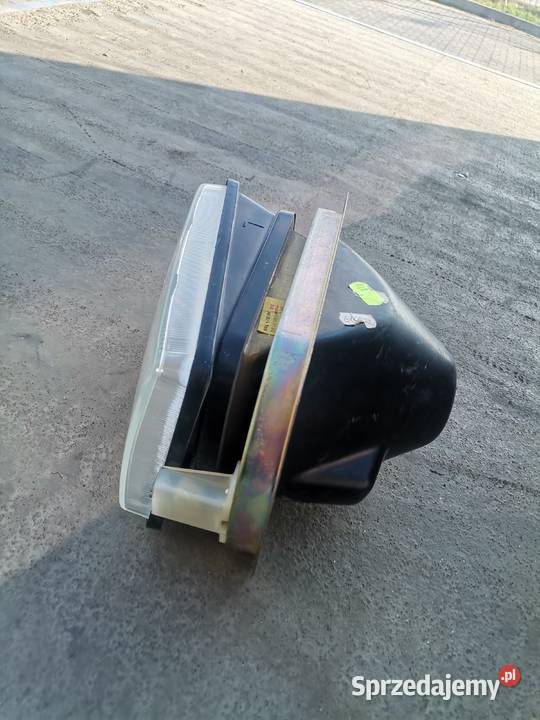 Reflektor lampa przednia lewa skodą 105136 Białystok