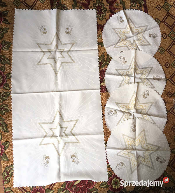 Zestaw nowych nieużywanych serwetek obrus na małopolskie Kraków