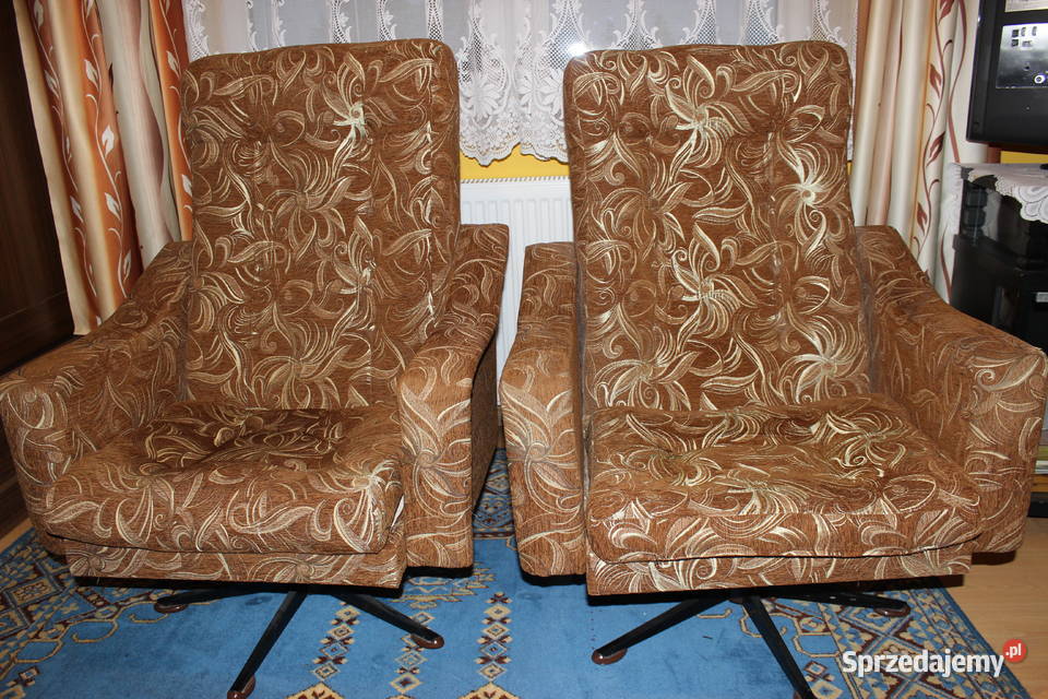 Dwa fotele do salonu