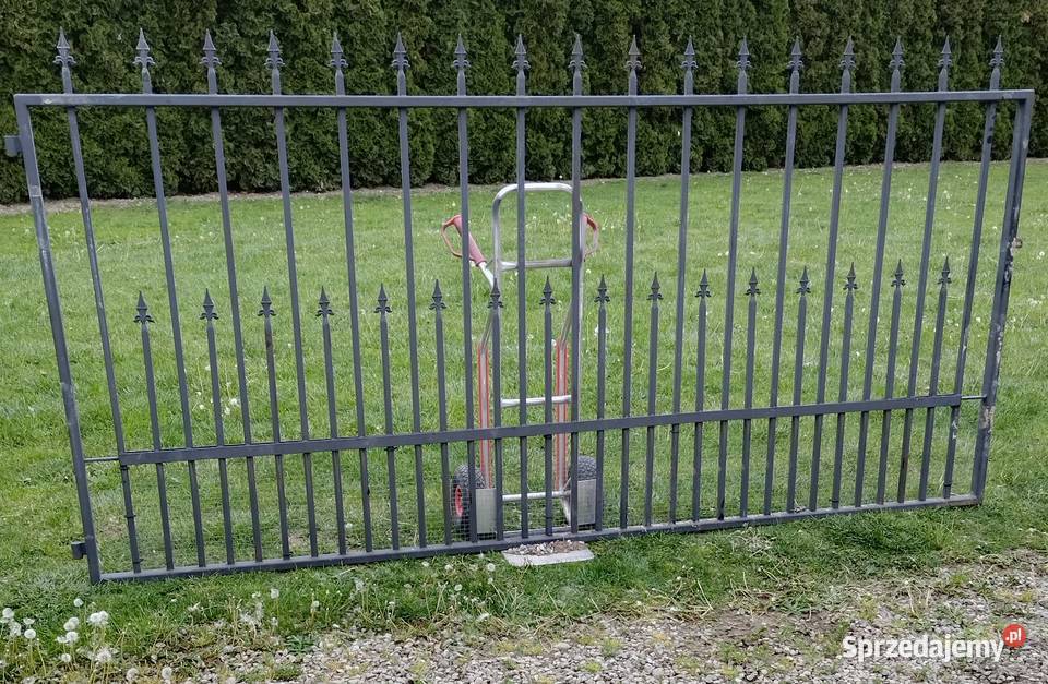 Brama metalowa dwuskrzydłowa Tarnów
