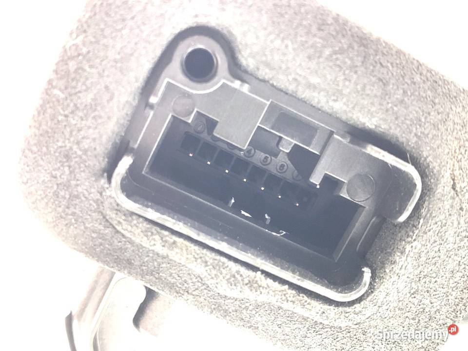 ZAMEK DRZWI LEWY PRZÓD AUDI Q3 II SUV 5TB837015B