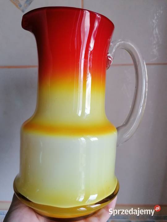 Dzbanek ognisty ze szkła warstwowego Horbowy Mielec