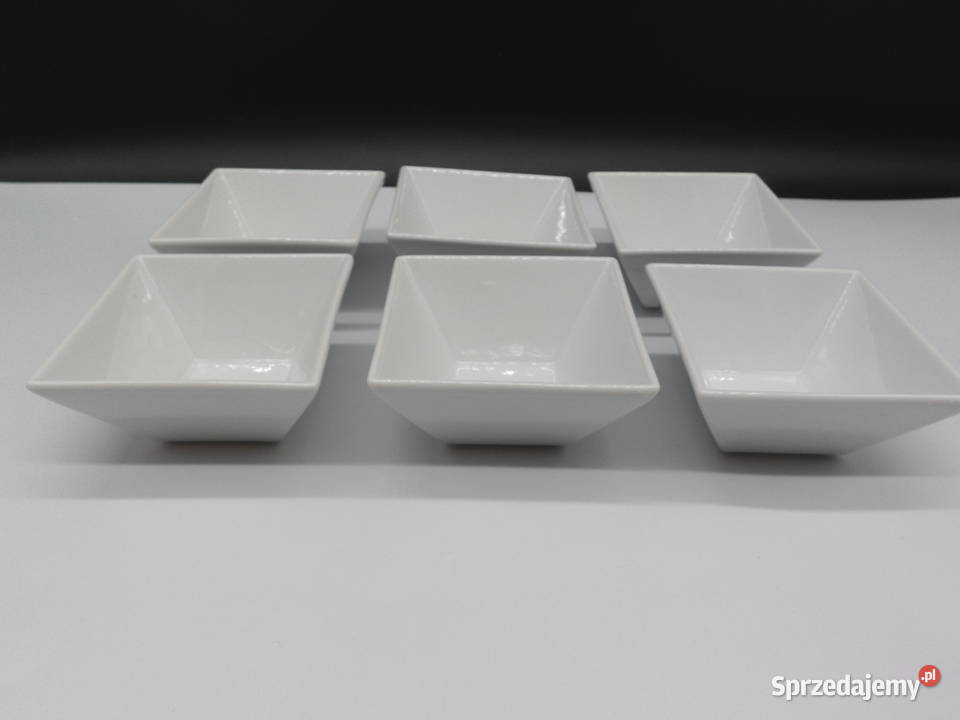 Zestaw 6 Kwadratowych Salaterek Porcelanowych Porcelana i szkło wielkopolskie Raszków