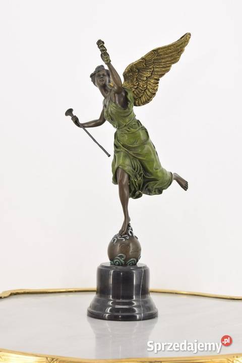 RZEŹBA FIGURA Z BRĄZU VICTORIA KOBIETA Z WIEŃCEM małopolskie Kraków sprzedam