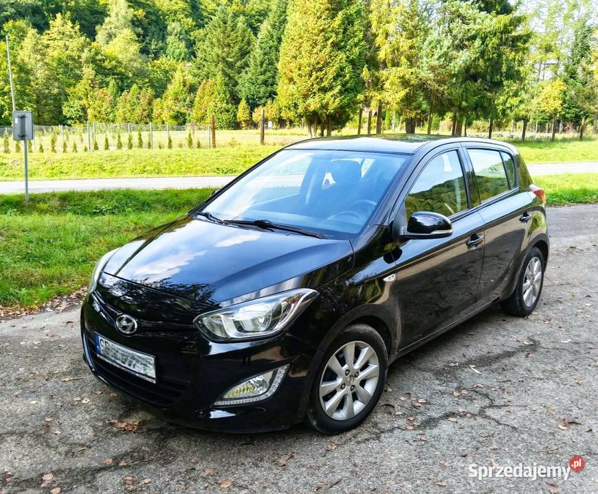 Ładny nie zgnity Hyundai lifcie i20 z roku 2013 elektryczne szyby