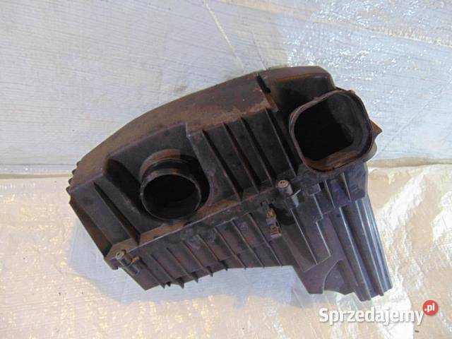 OBUDOWA FILTRA POWIETRZA PEUGEOT 407 22 osobowe