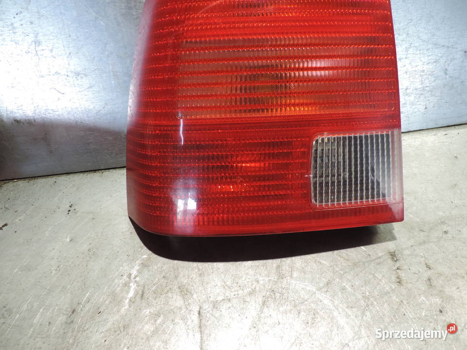 VW PASSAT B5 SEDAN LAMPA LEWY TYŁ małopolskie Nowy Sącz
