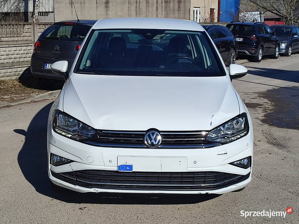Golf sportsvan 10 B navi kamera 133000 benzyna Kielce